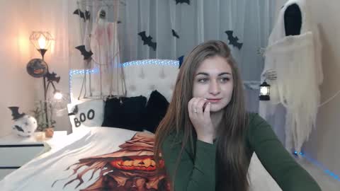 beataangel online show from 10-16-25, 06:58