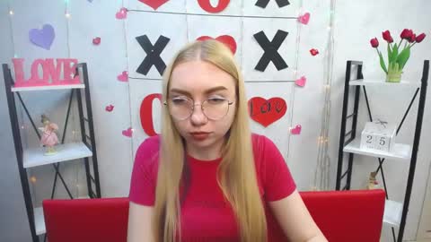 Snapshot of beatriceflyy chatting on 01-25-25, 02:58 BeatriceFlyy online show from 01-25-25, 02:58