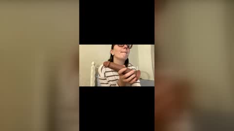 BeatriceTender online show from 12-05-25, 08:05