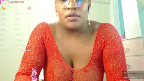 Snapshot of beatziedreams chatting on 01-27-25, 06:09 Beatzie online show from 01-27-25, 06:09