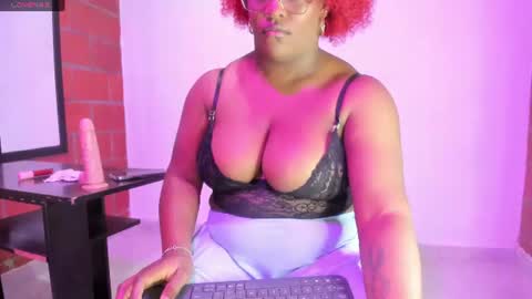 Snapshot of beatziedreams chatting on 08-03-26, 01:38 Beatzie online show from 08-03-26, 01:38