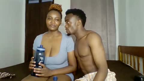 Snapshot of beautiful_and_lovely chatting on 11-20-25, 08:58 Chelsea and Raymond online show from 11-20-25, 08:58