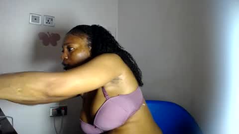 Snapshot of beautiful_moanna chatting on 06-28-26, 08:04 moanna online show from 06-28-26, 08:04