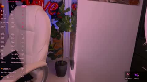 Chleo online show from 02-15-25, 04:36