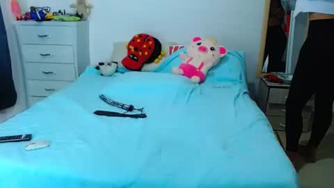 beautifullmoonhot online show from 11-08-25, 11:54