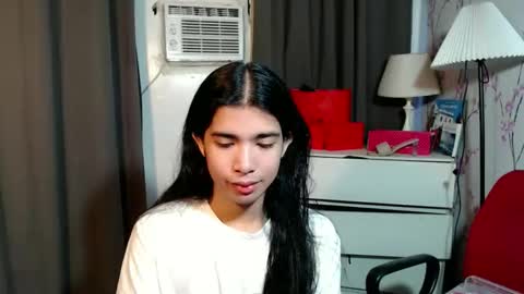 TRIXIE online show from 02-09-26, 01:53