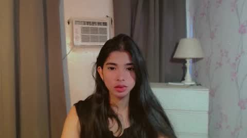 TRIXIE online show from 03-23-26, 04:38