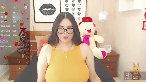 Snapshot of beautty_pink chatting on 12-20-24, 06:13 beautty_pink online show from 12-20-24, 06:13