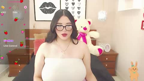 Snapshot of beautty_pink chatting on 01-09-25, 01:45 beautty_pink online show from 01-09-25, 01:45