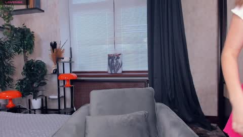 Nicole online show from 12-28-24, 07:11