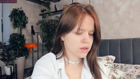 Nicole online show from 02-15-25, 01:38