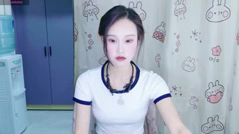 beauty_hanhan online show from 10-13-25, 11:21