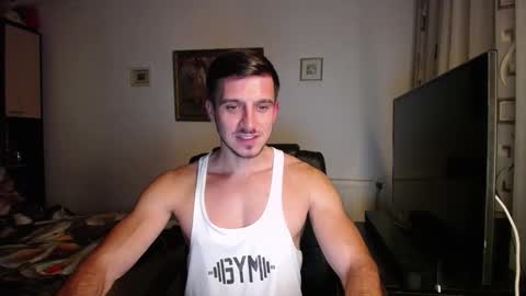 Snapshot of beauty_hard_beast chatting on 10-02-25, 11:01 Mia and Jake online show from 10-02-25, 11:01