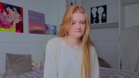 Snapshot of beauty_ho chatting on 03-05-26, 10:55 Juli online show from 03-05-26, 10:55