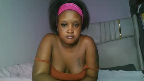 Snapshot of beauty_nana123 chatting on 03-17-26, 02:53 beauty_nana123 online show from 03-17-26, 02:53