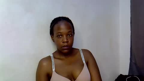 Snapshot of beautygal9 chatting on 03-21-26, 08:19 beautygal online show from 03-21-26, 08:19