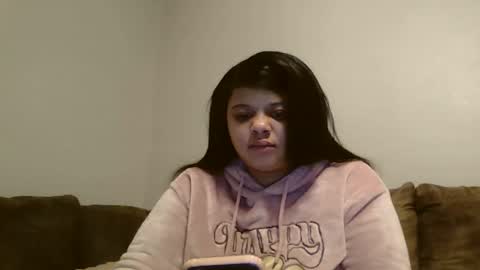 Snapshot of beautyloves chatting on 02-13-25, 10:23 Beauty online show from 02-13-25, 10:23
