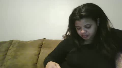 Snapshot of beautyloves chatting on 02-21-25, 05:42 Beauty online show from 02-21-25, 05:42