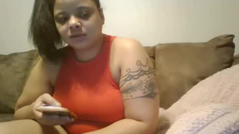 Snapshot of beautyloves chatting on 03-09-25, 05:49 Beauty online show from 03-09-25, 05:49