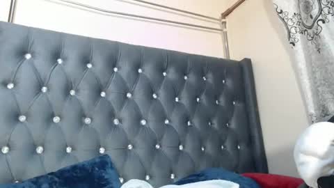 Snapshot of beautystar12 chatting on 12-08-24, 07:22 beautystar12 online show from 12-08-24, 07:22