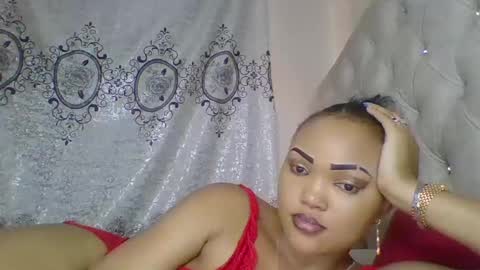 Snapshot of beautystar12 chatting on 02-28-25, 12:42 beautystar12 online show from 02-28-25, 12:42