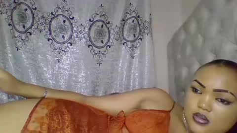 Snapshot of beautystar12 chatting on 03-09-25, 11:03 beautystar12 online show from 03-09-25, 11:03