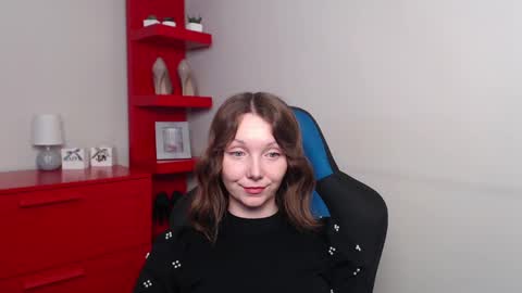 Zoe online show from 12-12-24, 06:36