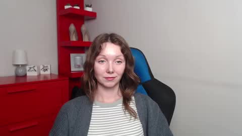 Zoe online show from 12-17-24, 12:33