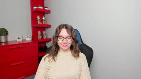 Zoe online show from 10-09-25, 05:38