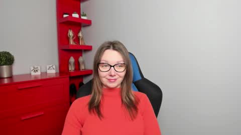 Zoe online show from 11-06-25, 06:36