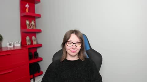 Zoe online show from 04-13-26, 06:52