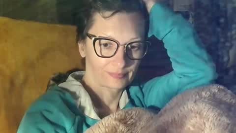 Raluca online show from 04-13-26, 06:57