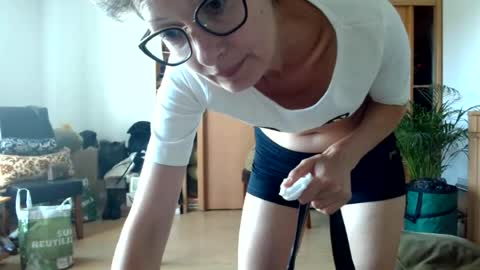 Raluca online show from 07-06-26, 03:03