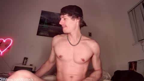 bebe  dust online show from 10-28-25, 11:51