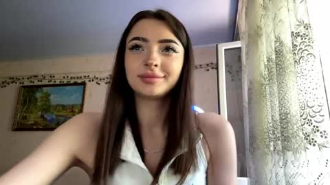 Snapshot of bebravee chatting on 06-07-26, 12:42 Melissa online show from 06-07-26, 12:42