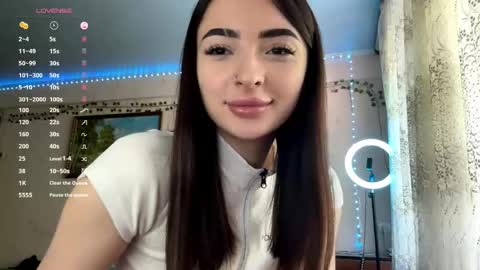 Snapshot of bebravee chatting on 06-08-26, 10:26 Melissa online show from 06-08-26, 10:26