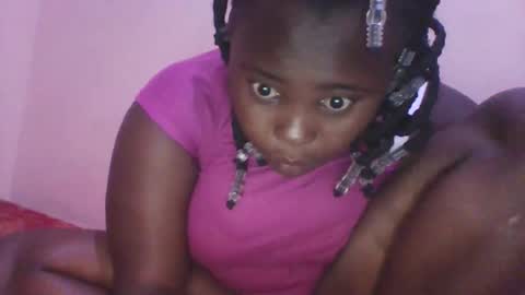 Snapshot of bebswee21 chatting on 02-06-26, 06:44 bebswee21 online show from 02-06-26, 06:44