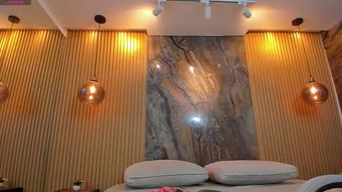 beca online show from 12-01-25, 11:59