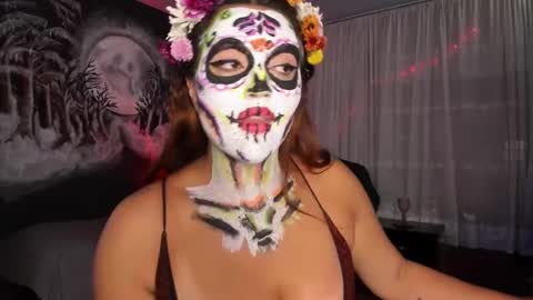 Snapshot of becca_diamond chatting on 10-11-25, 06:39 Rebecca online show from 10-11-25, 06:39