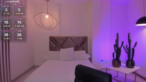 Am Becca online show from 11-14-25, 08:51