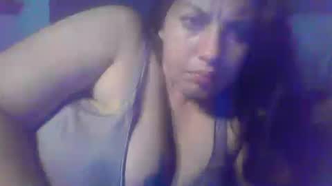 Snapshot of beccabee37 chatting on 06-18-26, 09:14 beccabee37 online show from 06-18-26, 09:14