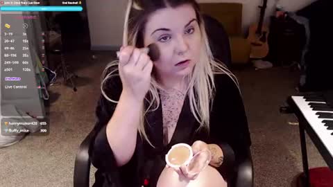 Becca Lubov online show from 06-25-26, 12:09
