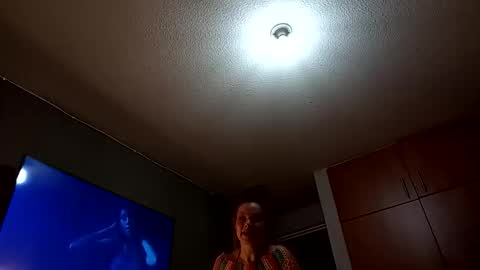 Snapshot of becky2994 chatting on 05-21-26, 06:09 BECKY BOO online show from 05-21-26, 06:09