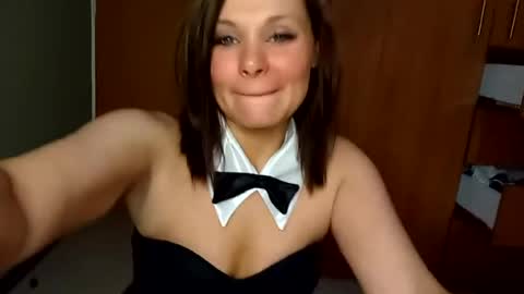 Snapshot of becky2994 chatting on 08-03-26, 11:19 BECKY BOO online show from 08-03-26, 11:19