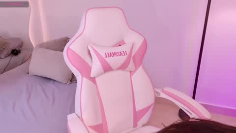 Becky James online show from 12-31-24, 03:20