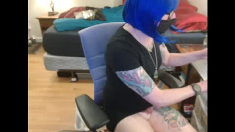 BeckyKinkg online show from 12-25-24, 06:20