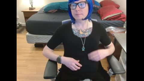 BeckyKinkg online show from 12-31-24, 01:57