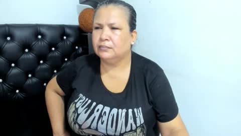 beckyummys online show from 10-14-25, 12:17