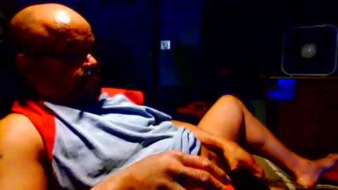BEEF69DOG online show from 07-25-26, 05:38