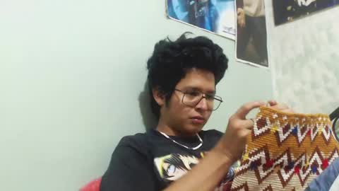 Snapshot of beentage chatting on 06-09-26, 03:40 Alex online show from 06-09-26, 03:40